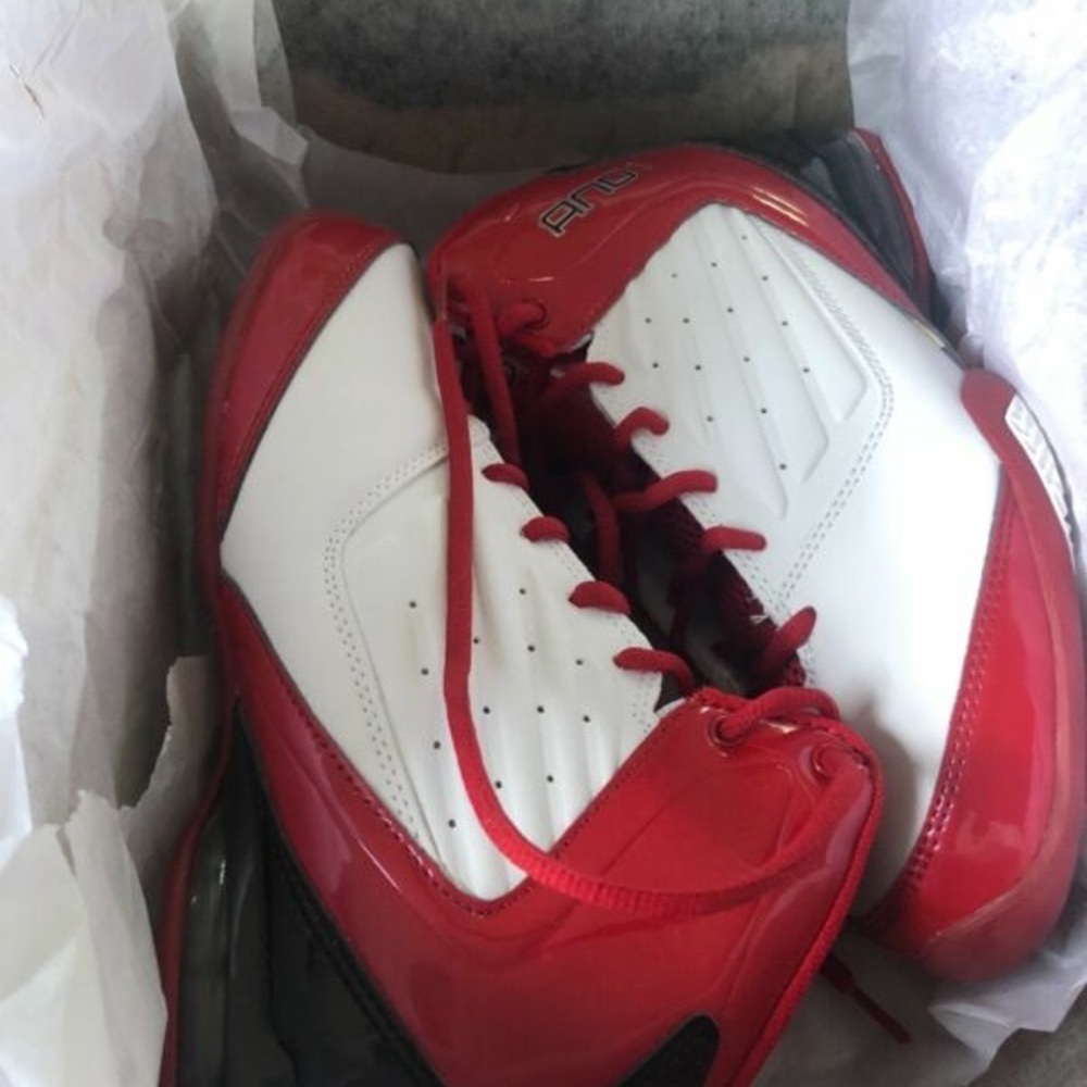 NEW! AND1 Master 2 Mid Sneakers